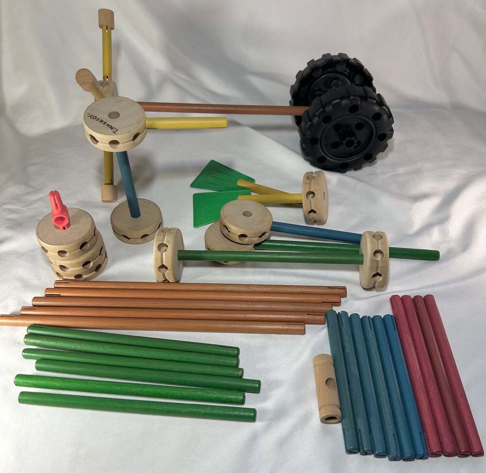 VTG Assorted Tinker Toys lot
